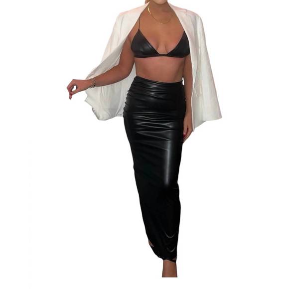 NEW NOOKIE faux leather skirt in black
